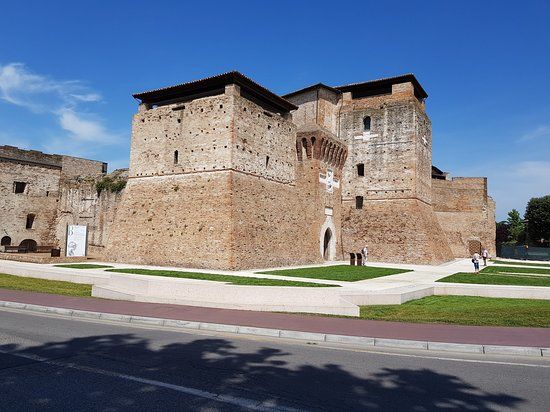 Castel Sismondo